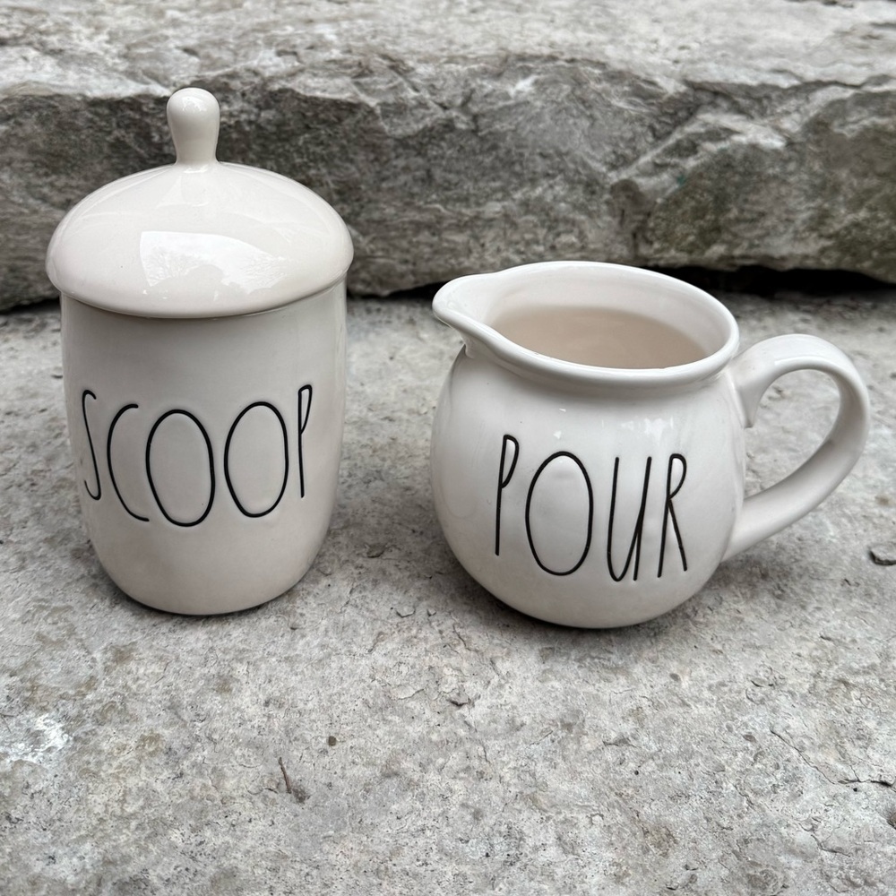 Rae Dunn SCOOP & POUR Set